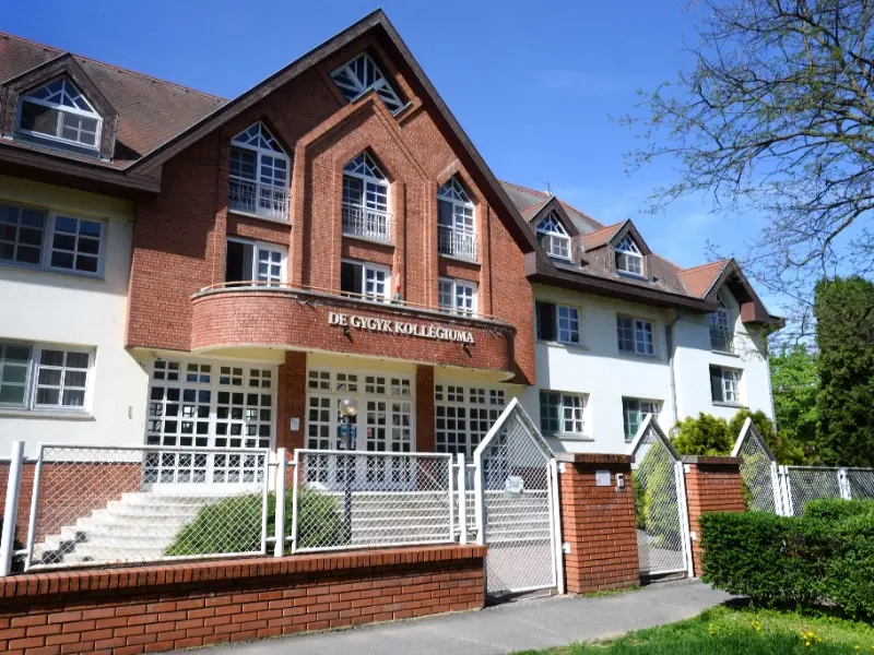 Hajdúböszörmény Dormitory